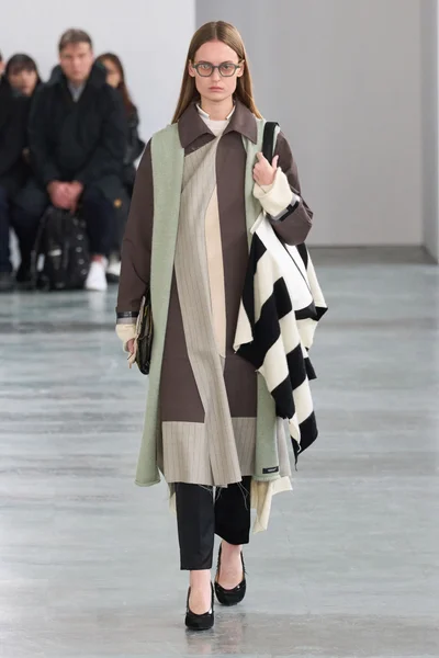 Look 20